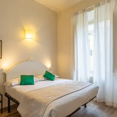 Florence- The Vintage Nook * فلورنس