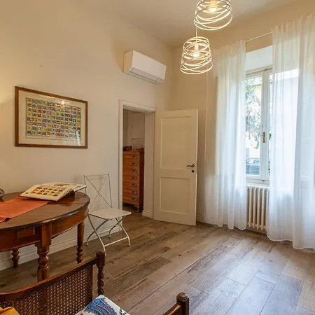 Florence- The Vintage Nook Apartamento *